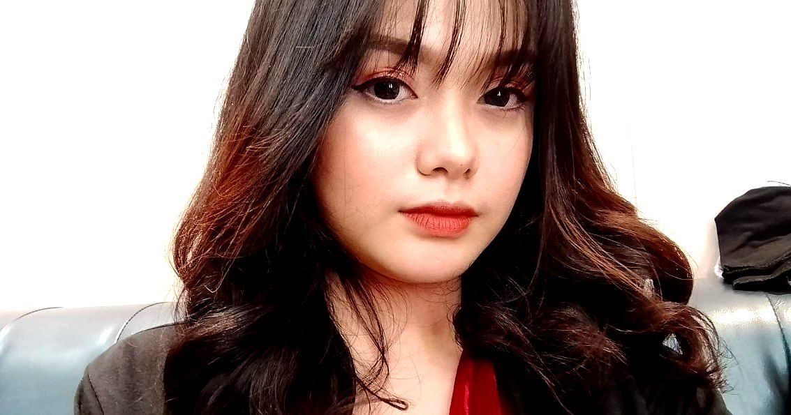 Băng đảng 91C thoát khỏi lưới và chủ nhân trở lại đấu trường. Tài xế già Tanhua ❤️ đã quan hệ với một cô gái trẻ mảnh mai sinh vào những năm 2000, mặc tất đen và giày cao gót và quan hệ ở nhiều tư thế khác nhau...